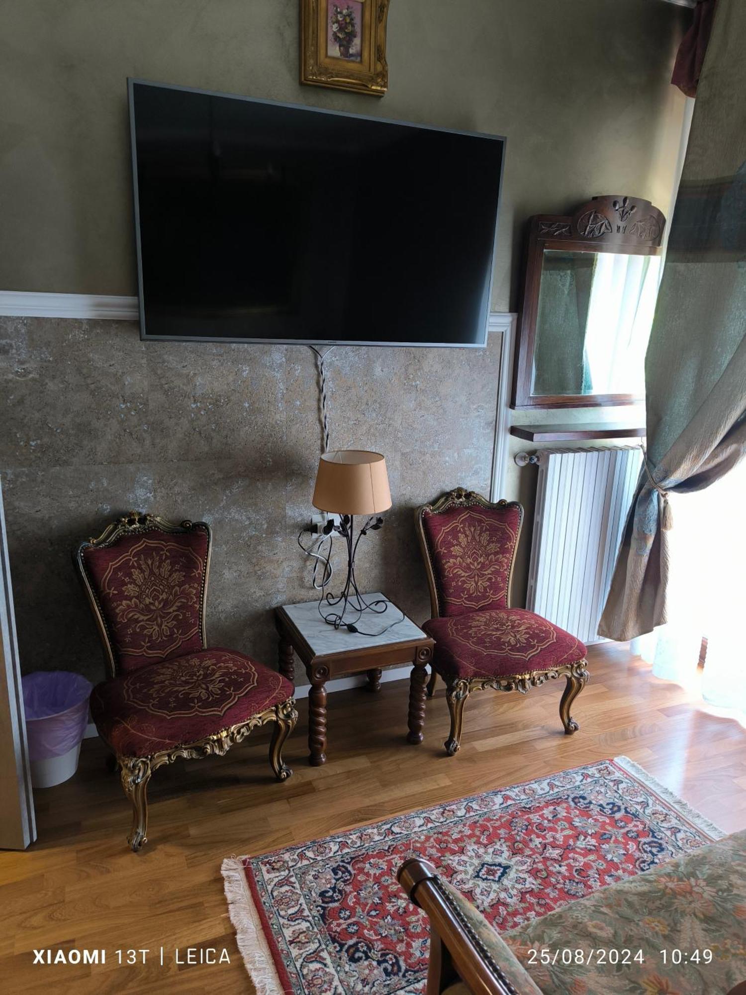 Le Piante Di Casa Samar Panzió Castelguelfo Kültér fotó